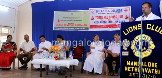 Minister Khader inaugurates mega blood donation camp at Milagres College